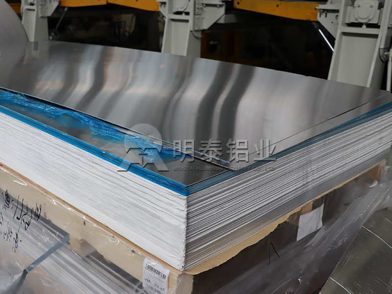 卡車儲(chǔ)氣筒材料的選擇：5083鋁板，輕量化|耐腐蝕|易加工